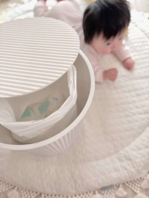 赤ちゃんと防臭袋